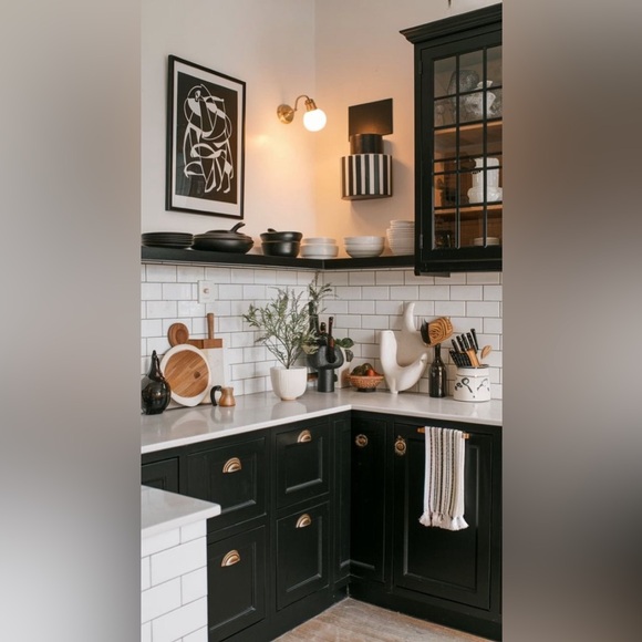 Vintage Black and White Kitchen Set - Picture 8 of 8